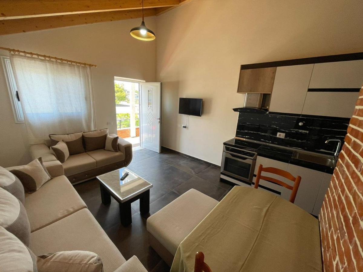 Guest Rooms Arbri Vlore Exterior photo