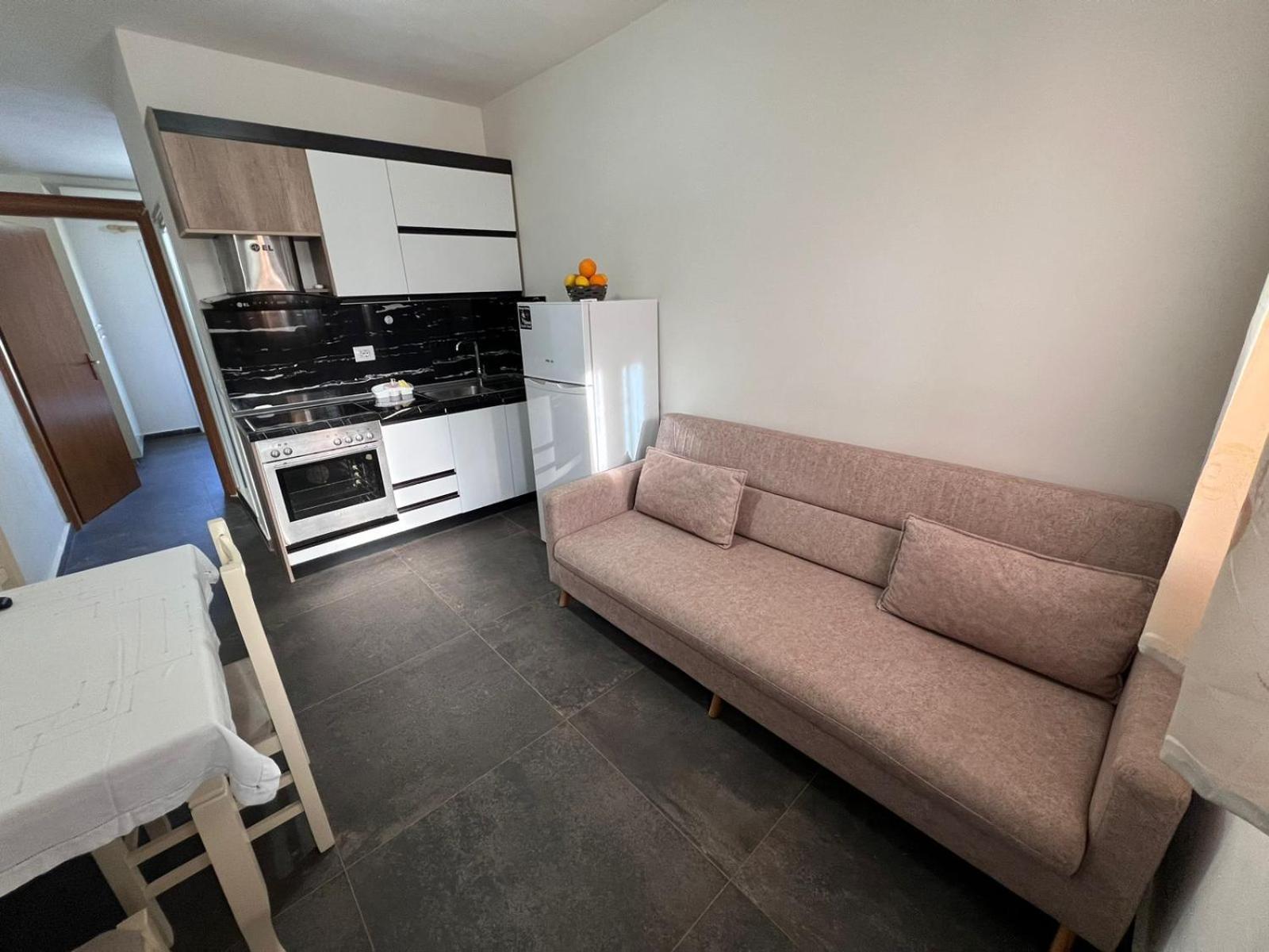 Guest Rooms Arbri Vlore Exterior photo